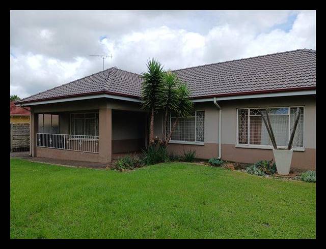 3 BEDROOM PROPERTY TO RENT IN KEMPTON PARK EXT 03